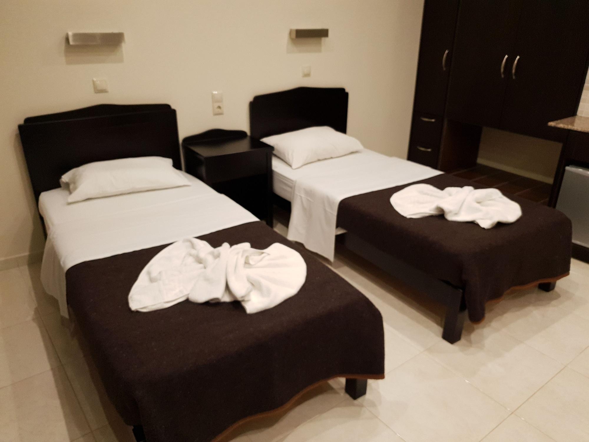 24 Seven Boutique Hotel マリア エクステリア 写真