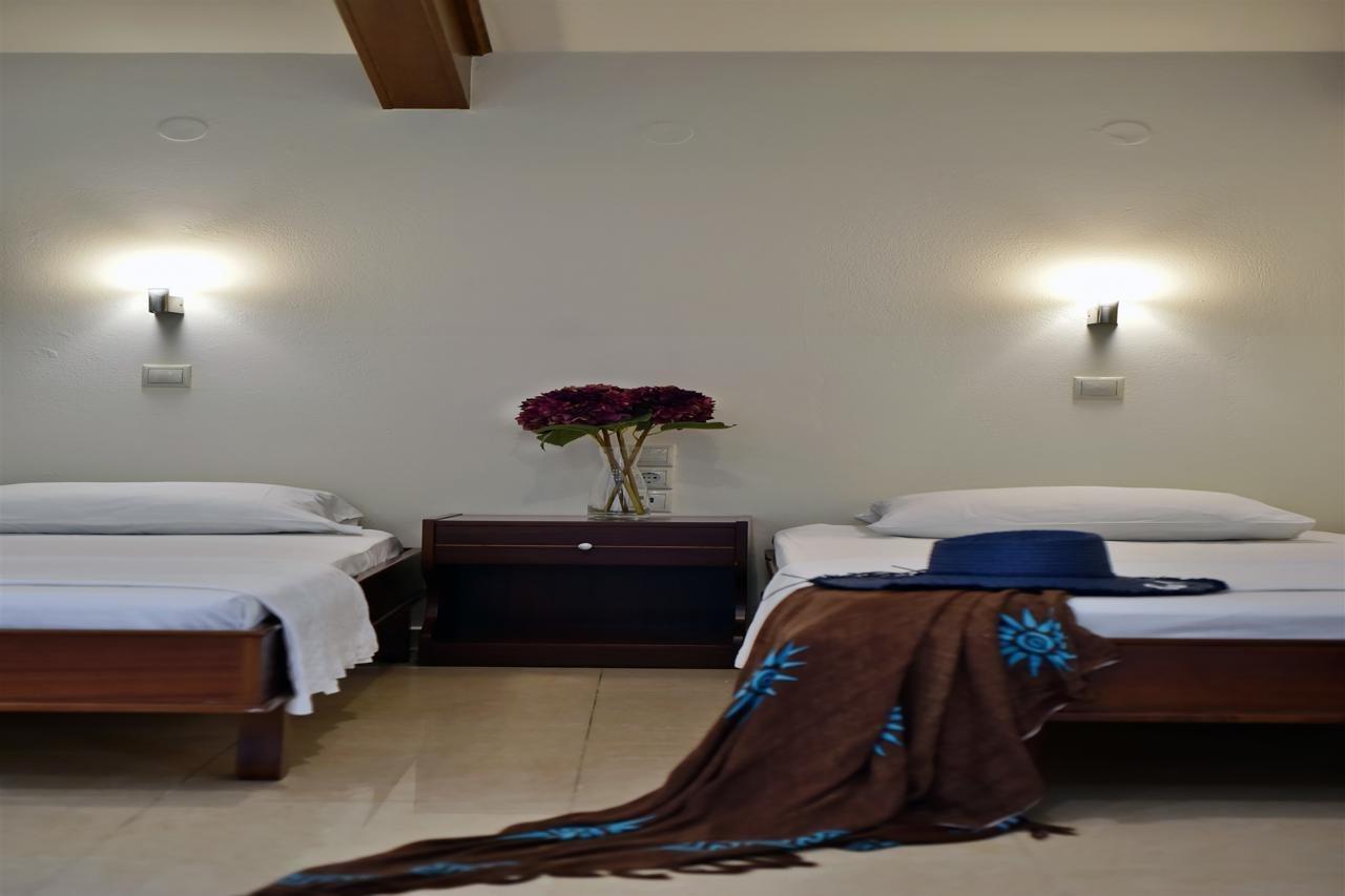 24 Seven Boutique Hotel マリア エクステリア 写真