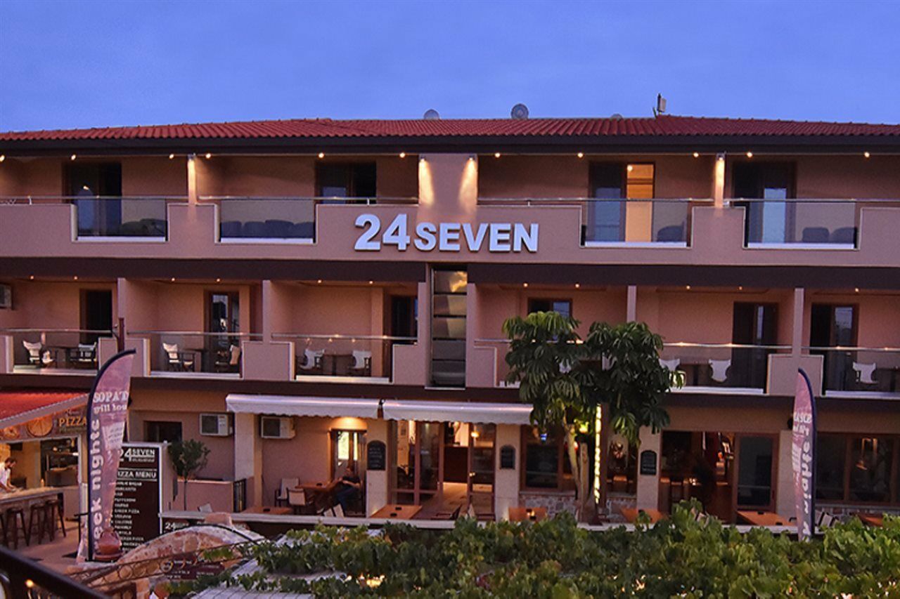 24 Seven Boutique Hotel マリア エクステリア 写真